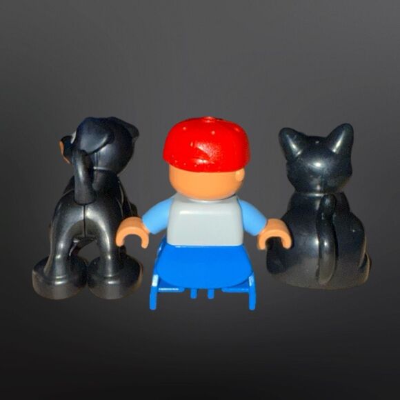 LEGO Duplo Creative Building Toys Boy Cat Dog Replacement Mini Figures 2" B22 - Picture 4 of 5